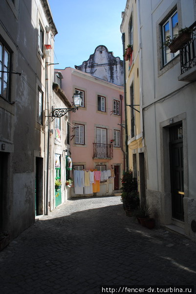 Старый Лиссабон в районе Сен-Жоржи Лиссабон, Португалия