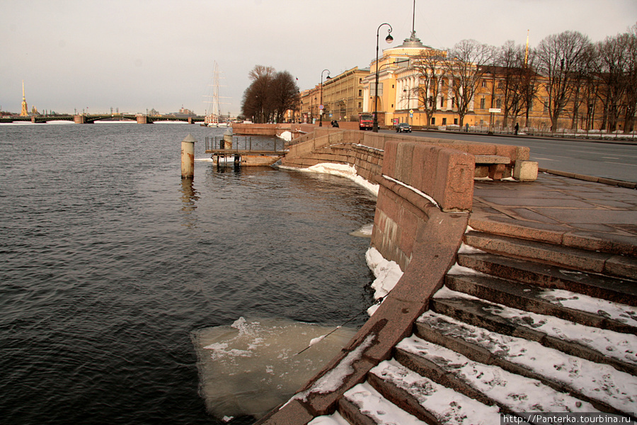 Немного солнца в холодной воде... Санкт-Петербург, Россия