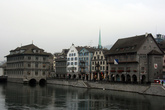 набережная реки Лиммат в Цюрихе