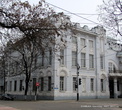 В этом доме в 1913 году выступал великий русский композитор Сергей Рахманинов.