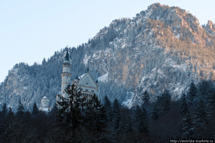 Прототип замка Спящей красавицы Швангау, Германия