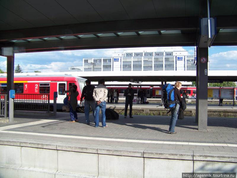 Остбанхоф — сюда идет S8 из аэропорта Мюнхен, Германия