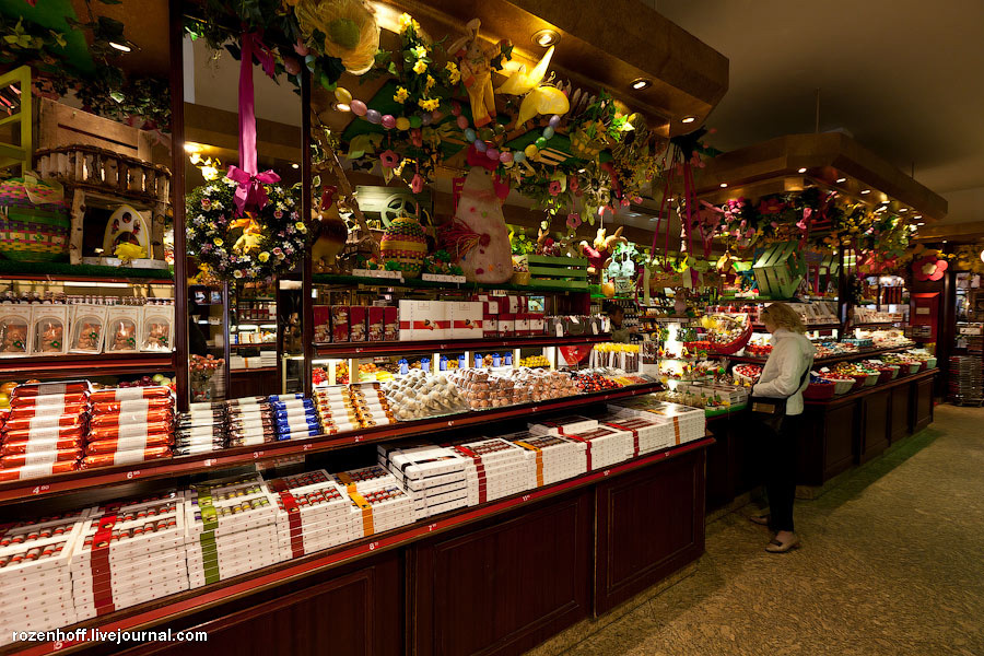 Магазин марципана — одна из достопримечательностей города. Любек, Германия