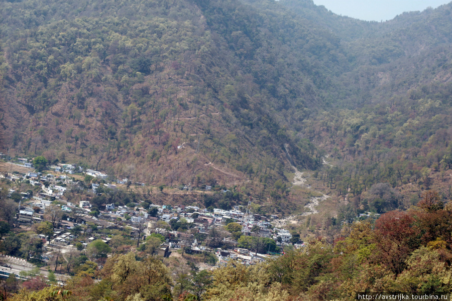 Затерянный в горах ашрам Халдвани, Индия