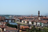 вид на реку Арно со смотровой Микеланджело