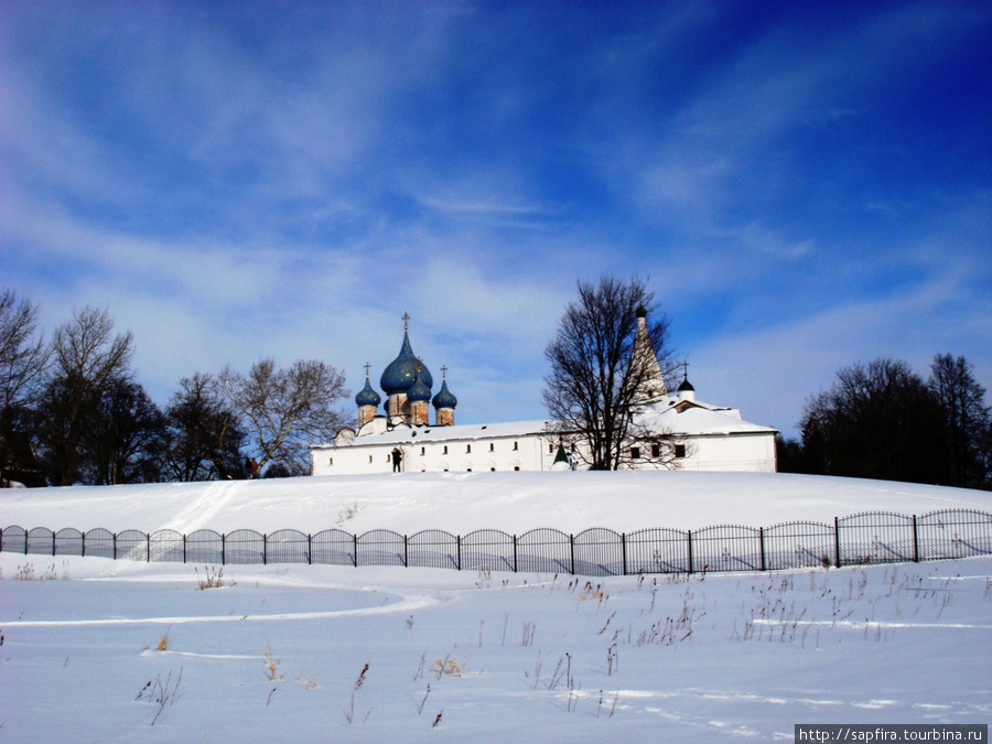 Нынешний Кремль. Суздаль, Россия