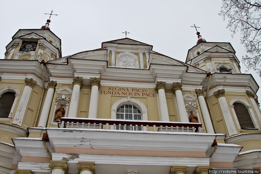 Костел Святых апостолов Петра и Павла. Вильнюс. Вильнюс, Литва