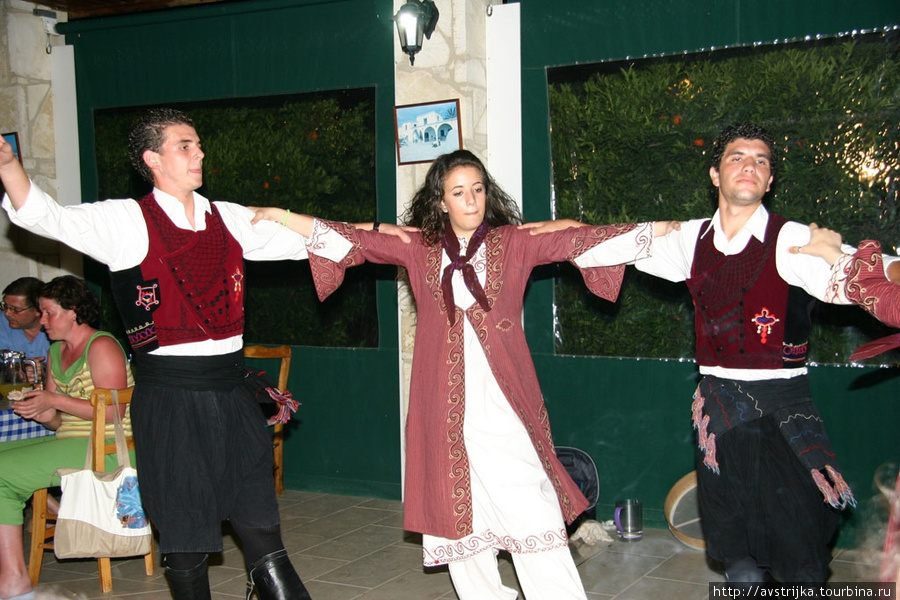 национальный греческий танец сиртаки Кипр