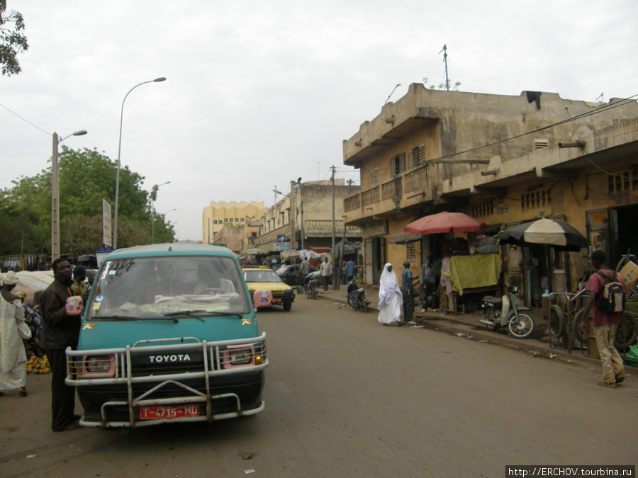 Центр города. Бамако, Мали