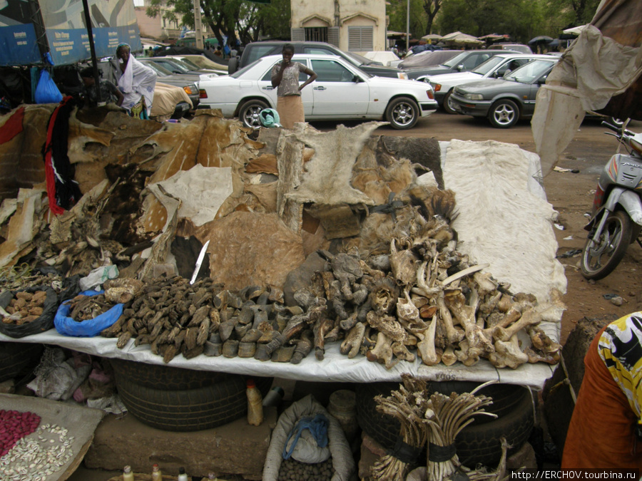Торговый рынок Артизана Бамако, Мали