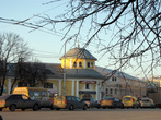 Торговые (Хлебные) ряды по ул. Кольцова. Башня со шпилем.