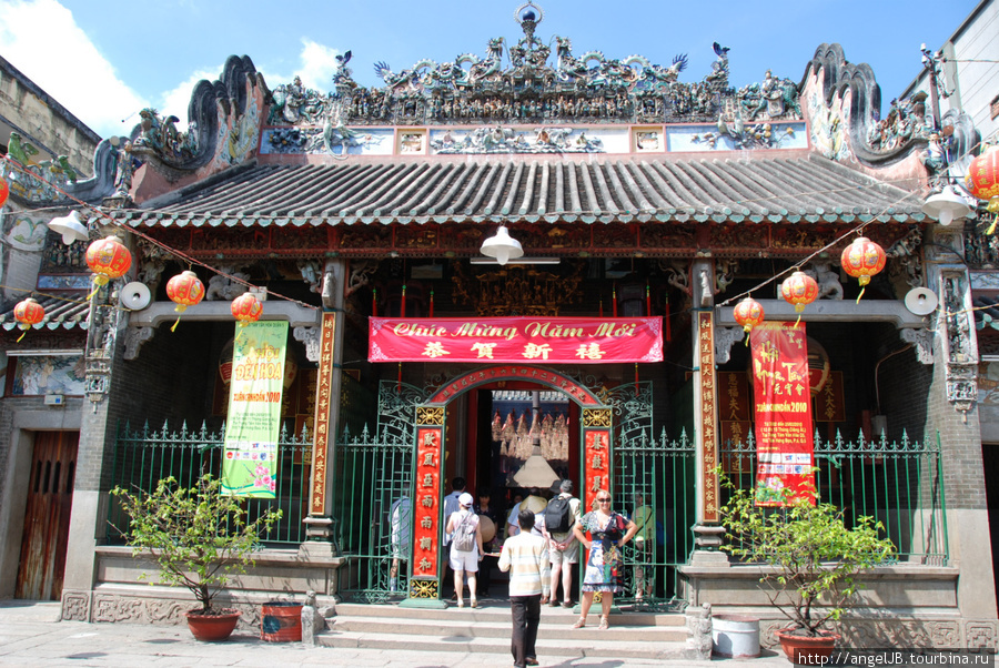 Пагода Тьен Хау в китайском квартале Вьетнам