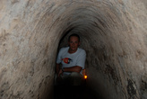 Туннели Ку Чи — уникальный комплекс многоуровневых подземных тоннелей, сооруженных борцами сопротивления во время вьетнамской войны.