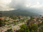 Вид из номера гостиницы  Боготу и горы.