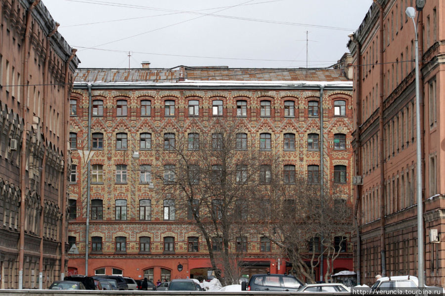 Дом со свастикой Санкт-Петербург, Россия