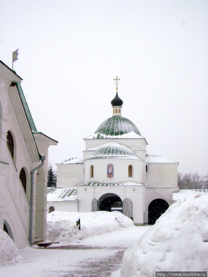 Среди снегов белых Муром, Россия