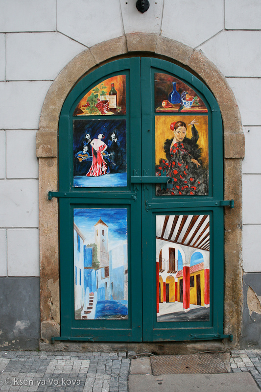 Пражские двери Прага, Чехия