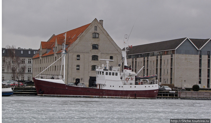 Остров Christianshavn — каналы, церкви, Христиания. Копенгаген, Дания