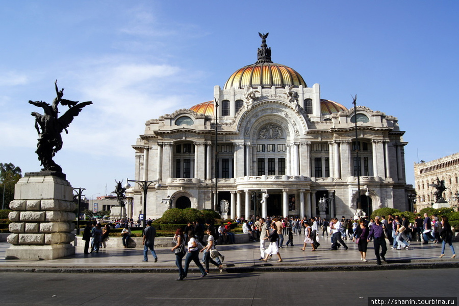Музей изящных искусству в Мехико Мехико, Мексика