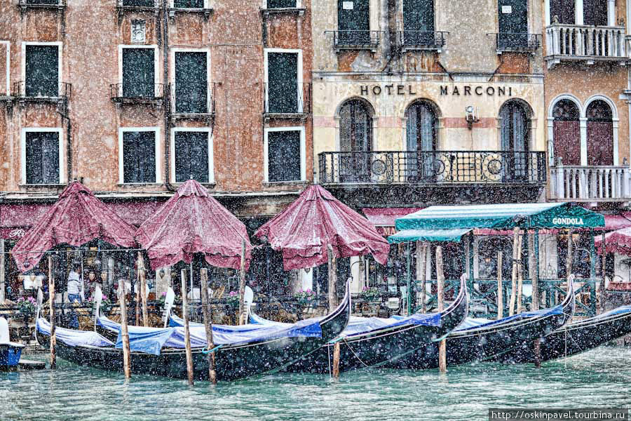 Снег в Венеции.... сон наяву ?