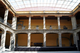 Внутренний двор дворца