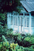 типичный домик с садом, г.Букиттингги