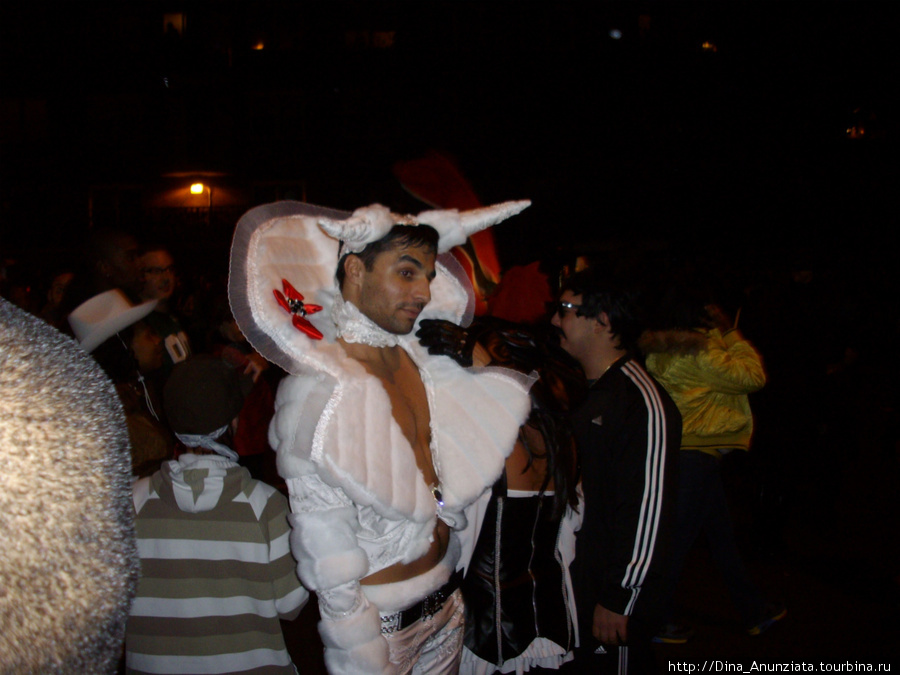 Парад на Манхэттене в Хэллоуин Нью-Йорк, CША