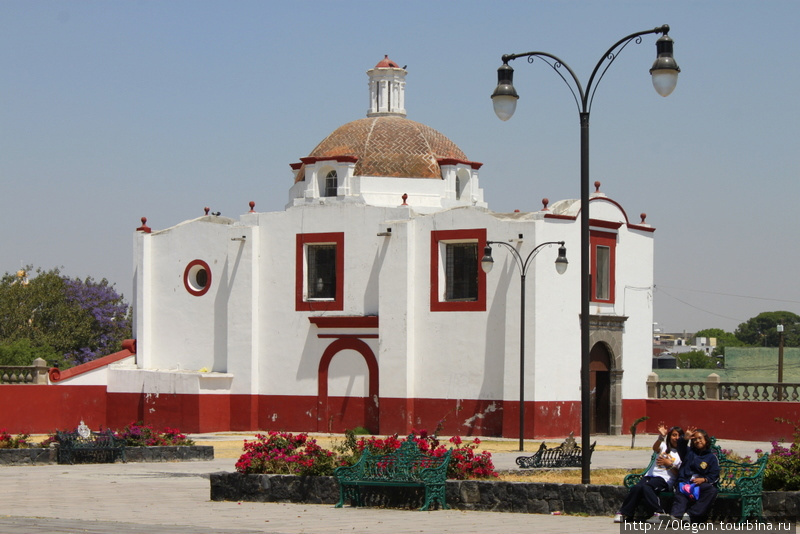 Церковь Святого Ангела Кустодио Aналько Пуэбла, Мексика