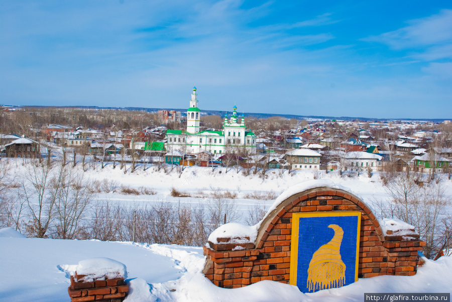 Кунгурская ледяная пещера и сам Кунгур Кунгур, Россия