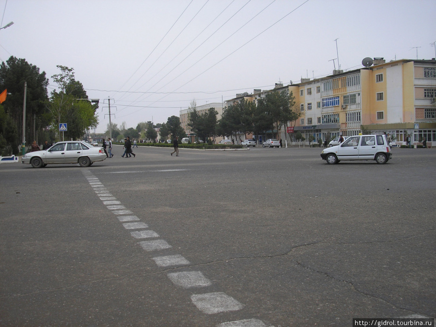 Центр города. Термез, Узбекистан
