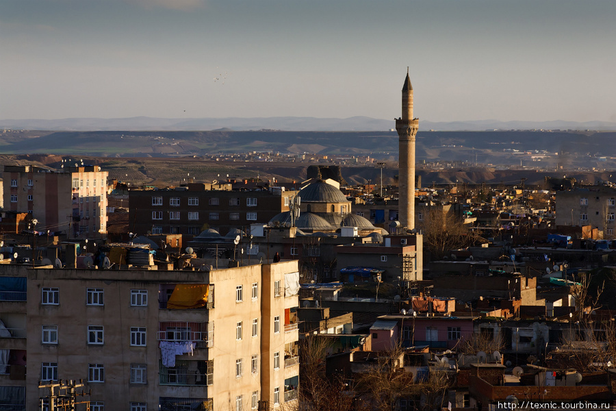 Столица турецкого Курдистана Диярбакыр, Турция