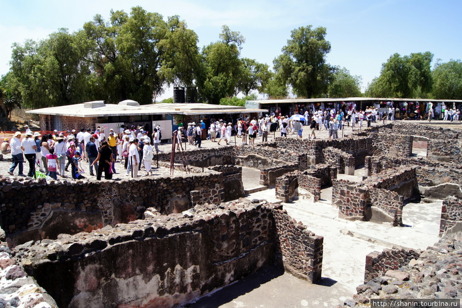 Во дворце правителя Теотиуакана Теотиуакан пре-испанский город тольтеков, Мексика