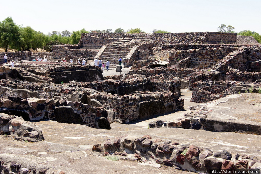 Руины жилого квартала Теотиуакан пре-испанский город тольтеков, Мексика