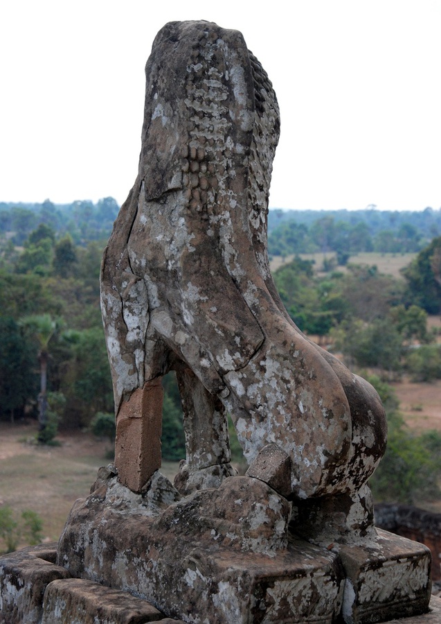 Пре Руп или место, где проходили погребальные обряды кхмеров Ангкор (столица государства кхмеров), Камбоджа