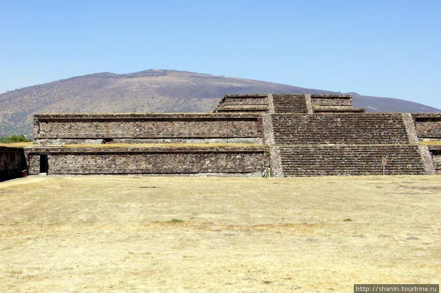 В крепости Теотиуакан пре-испанский город тольтеков, Мексика