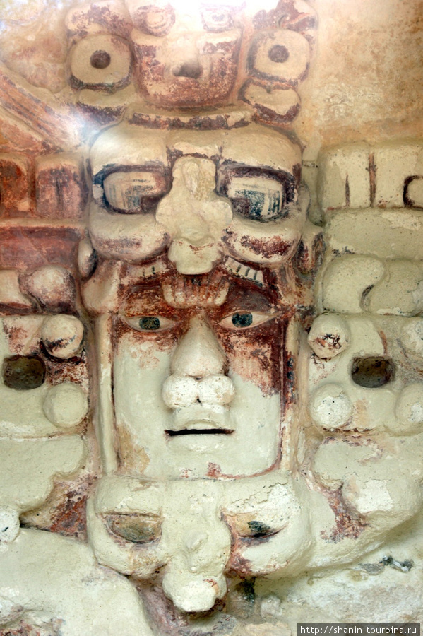 Страшный индейский бог Кампече, Мексика