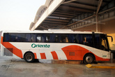 Автобус на автовокзале в Вальядолиде