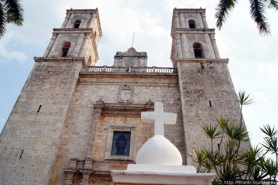 Собор в Вальядолиде Вальядолид, Мексика