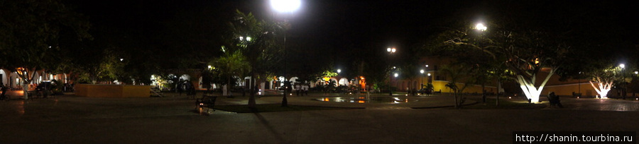 Ночь в Изамале Исамаль, Мексика