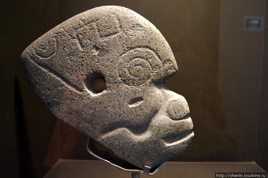 Образец резьбы по камню Паленке, Мексика