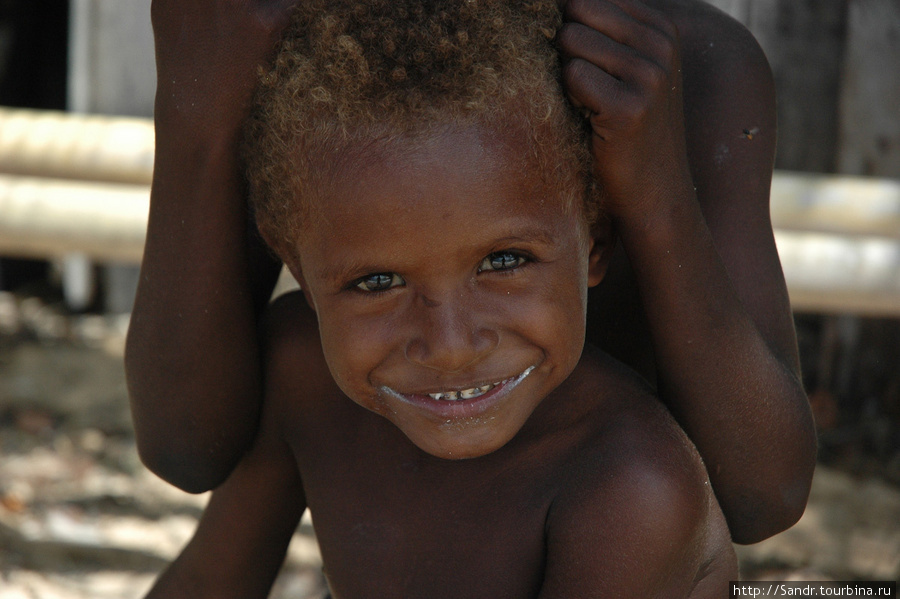 Дети поселения Вестдеко Ванимо, Папуа-Новая Гвинея