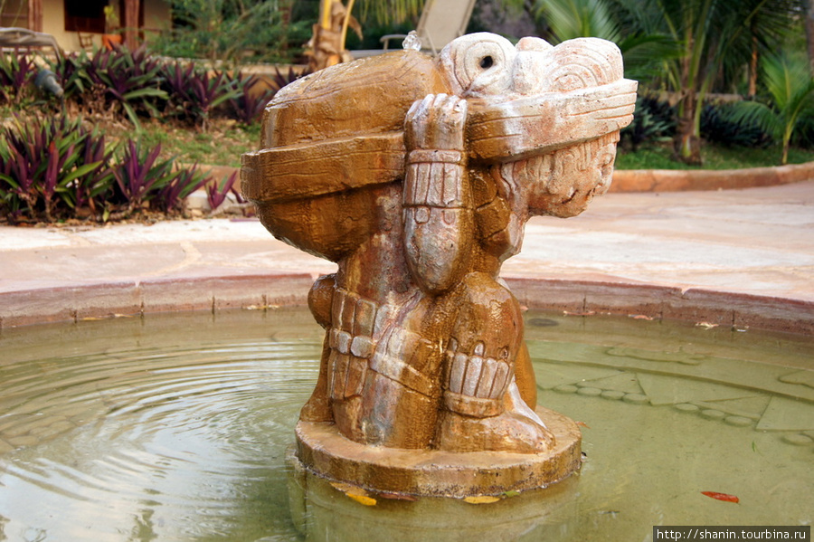 Скульптура Ушмаль, Мексика