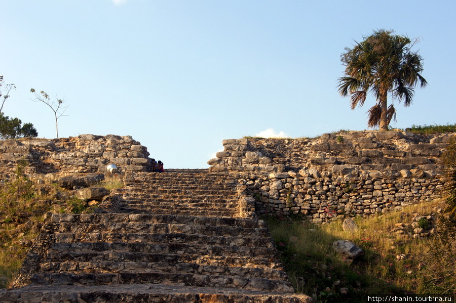 Пирамида Штат Юкатан, Мексика
