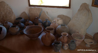 Древняя посуда, найденная археологами