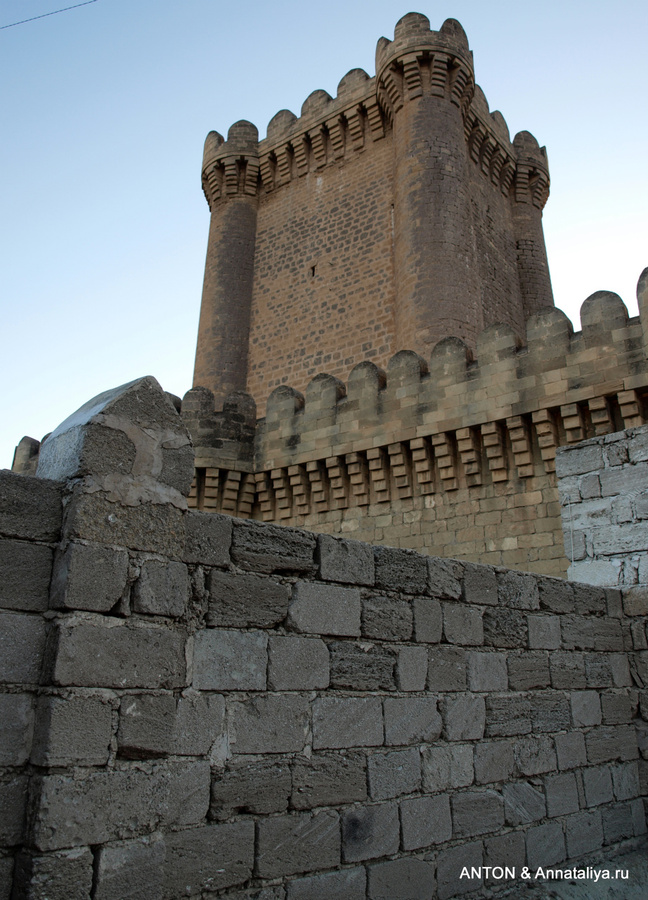 Крепостная стена имеется Мардакан, Азербайджан