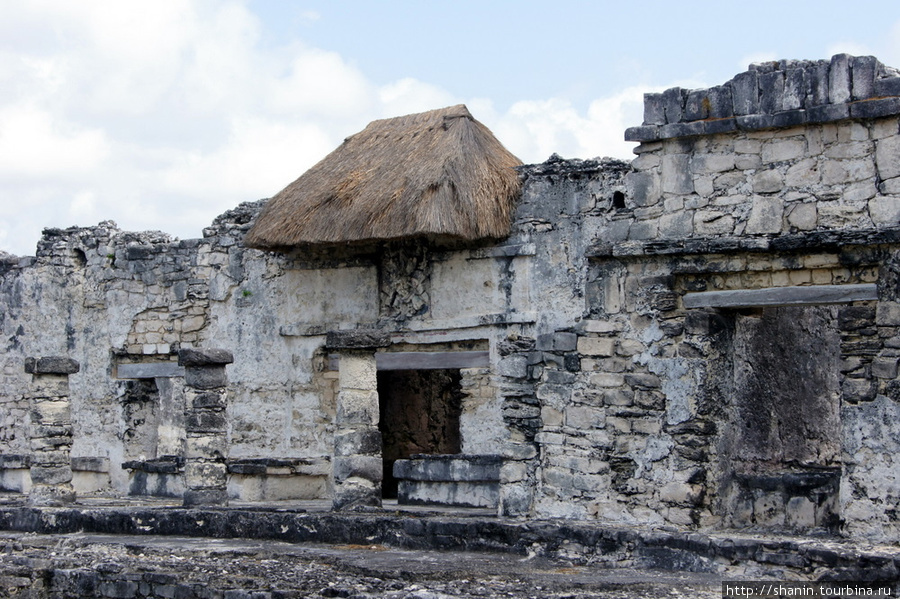 Руины храма в Тулуме Тулум, Мексика