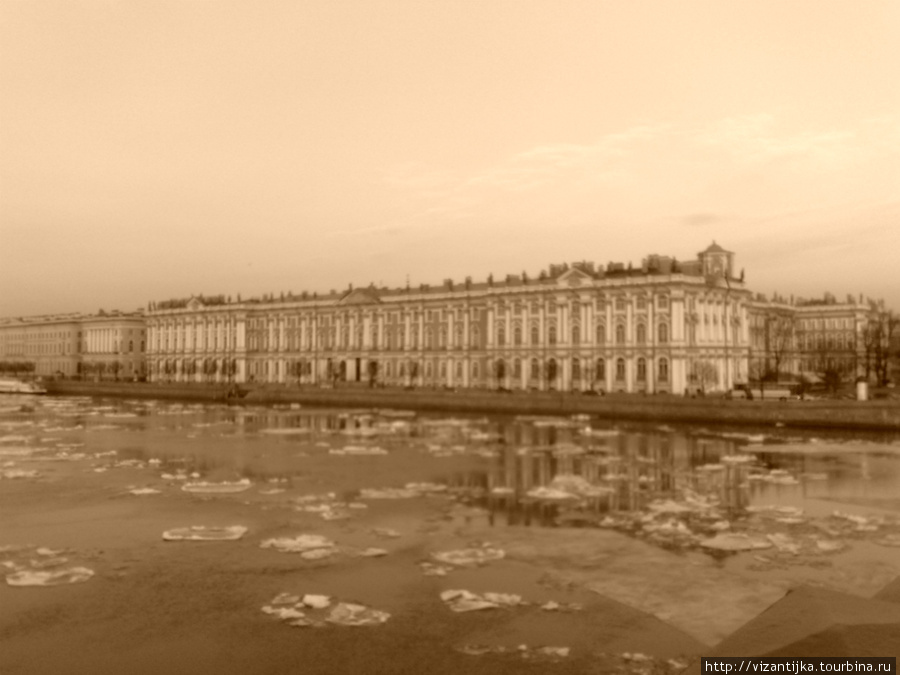 Ледоход на Неве. Набережная. Мост. Проспект... Санкт-Петербург, Россия