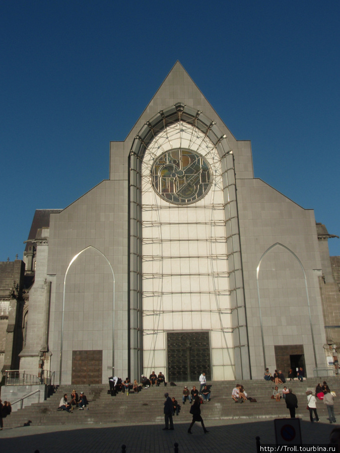 Кафедральный собор Нотр-Дам-де-ла-Трейи Лилль, Франция
