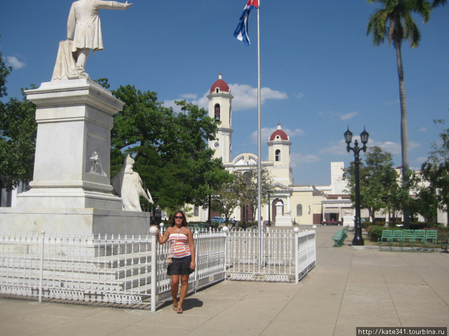 Сьенфуегос - город ста огней Сьенфуэгос, Куба