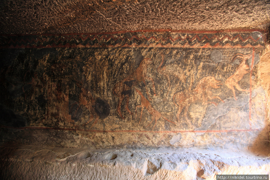 фрески в кельях в монастыре Eski Gumusler